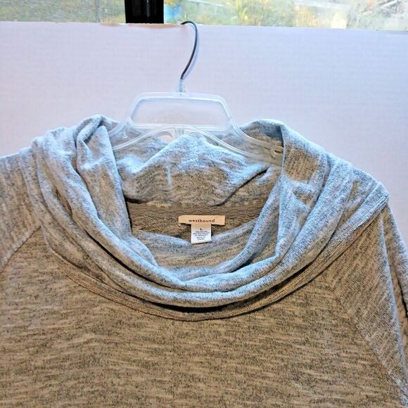 Westbound Large Turtle Neck Gray Shirt, Warm, Cozy, Soft, Minimalist. - Picture 4 of 10